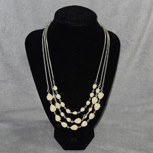 Elegant Cream Beaded Necklace